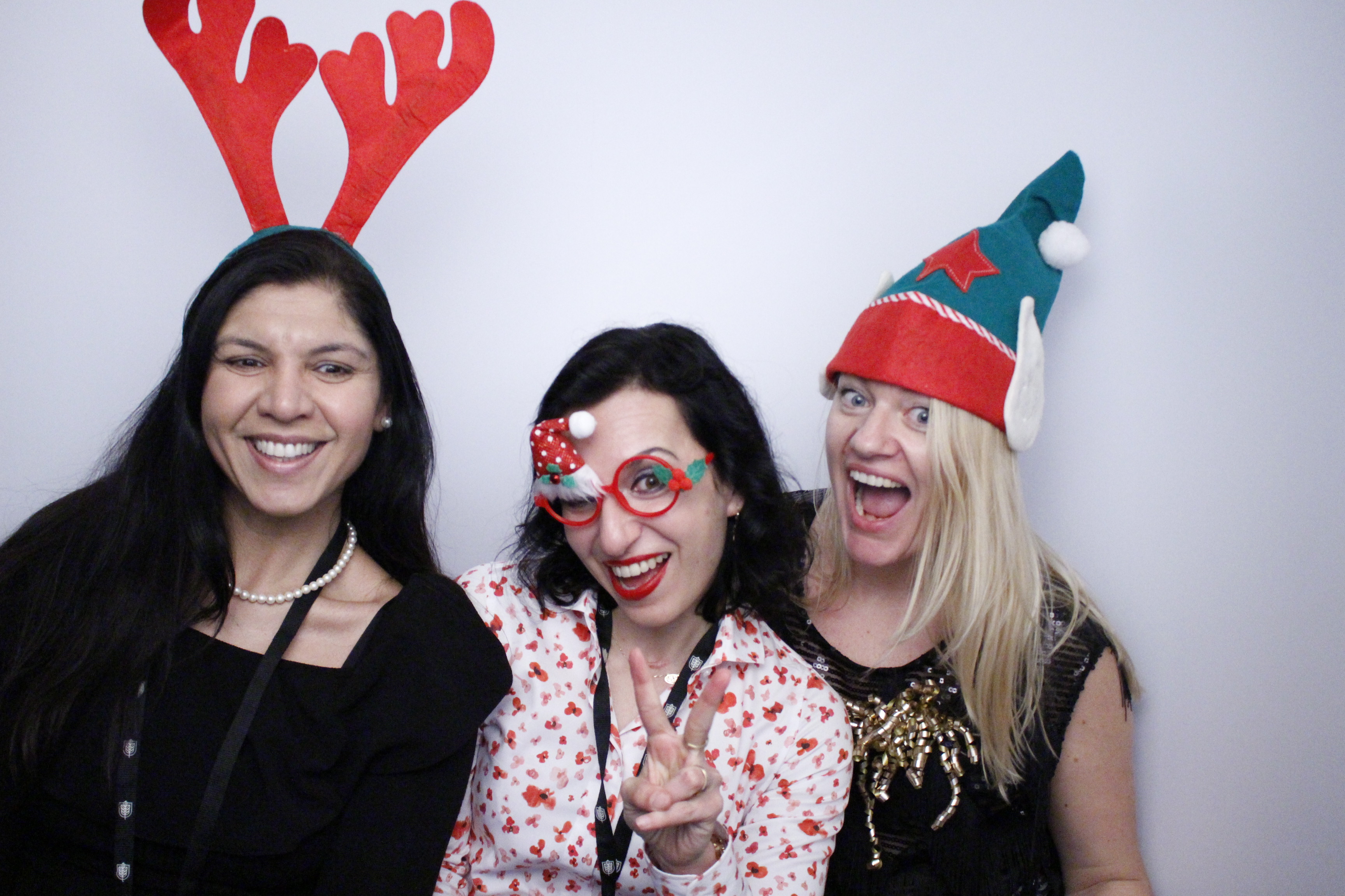 Hult EMBA Year 1 Christmas Dinner | View more photos from the event at gallery.myphotoboothexperience.co.uk/u/MyPhotoBoothExperienceLtd/Hult-EMBA-Year-1-Christmas-Dinner